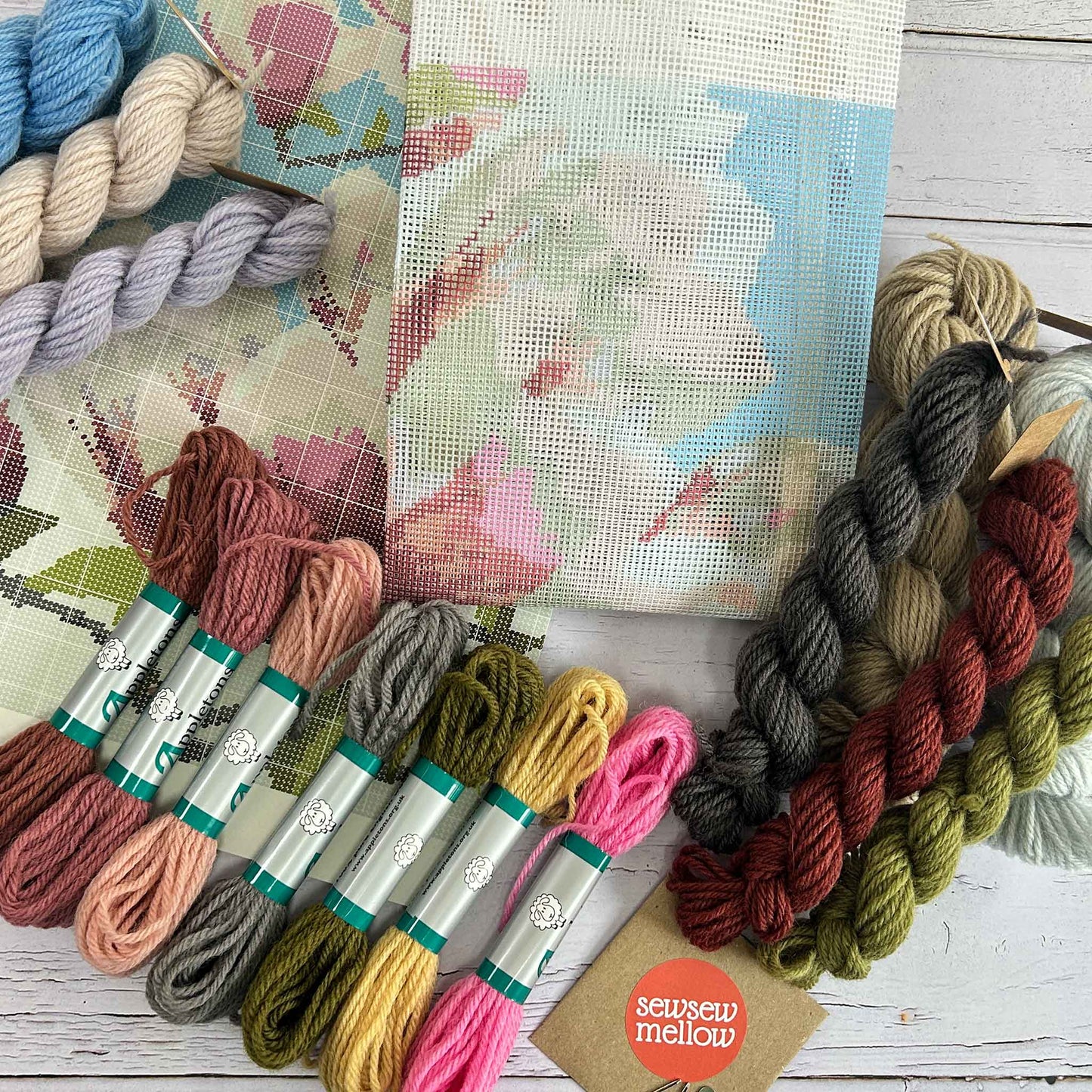 Magnolia Blooms Tapestry Kit_Kit Contents